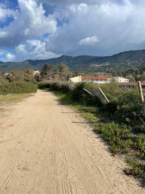 La Belle Vie F4 Bord De Plage Avec Jardin Calcatoggio  Zewnętrze zdjęcie